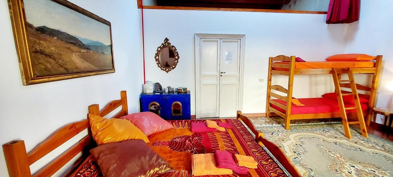 Vucciria's Cozy Rooms Palermo Exterior foto